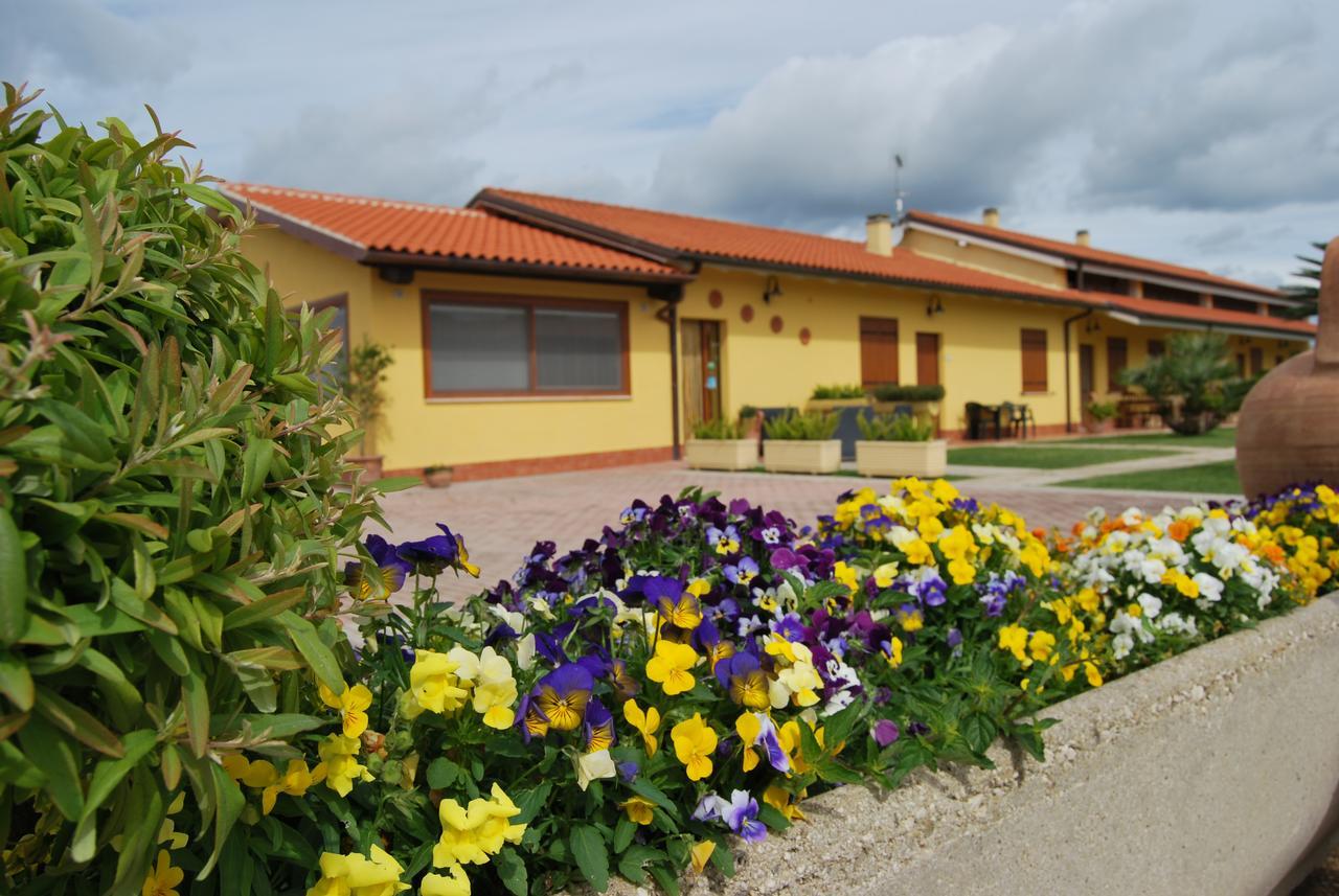 Le Terre Di Bac Bed and Breakfast Borgo Montenero Eksteriør billede